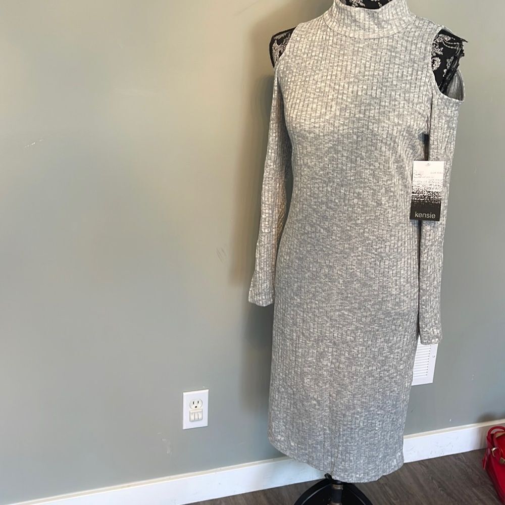 Kensie Grey Longsleeve with Cutout Dress NEW